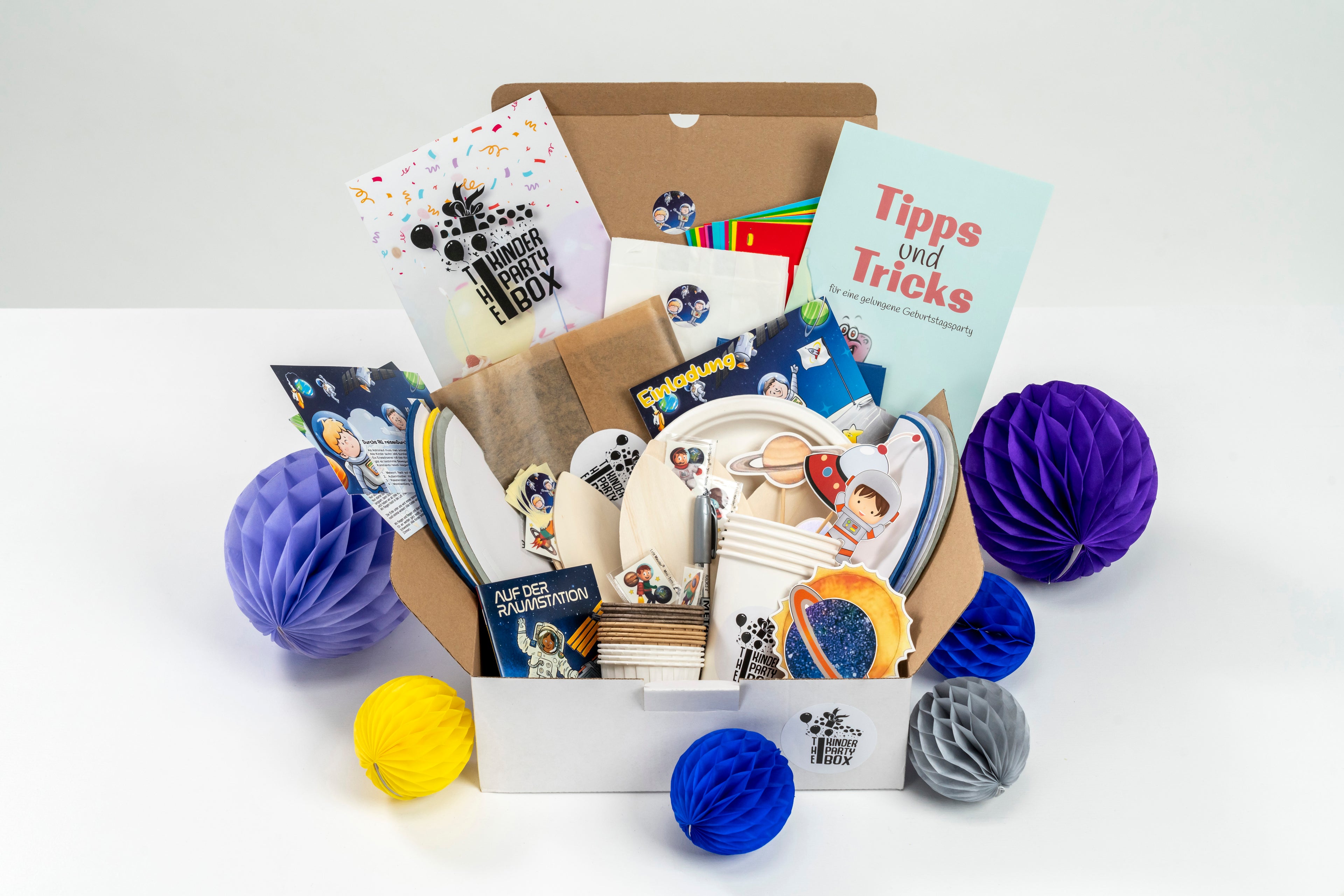 Kinderparty, Kindergeburtstag, Astronaut, Mottoparty, Feiern, Spielideen, The Kinder Party Box, 