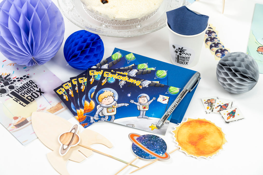 Kinderparty, Kindergeburtstag, Astronaut, Mottoparty, Feiern, Spielideen, The Kinder Party Box, 