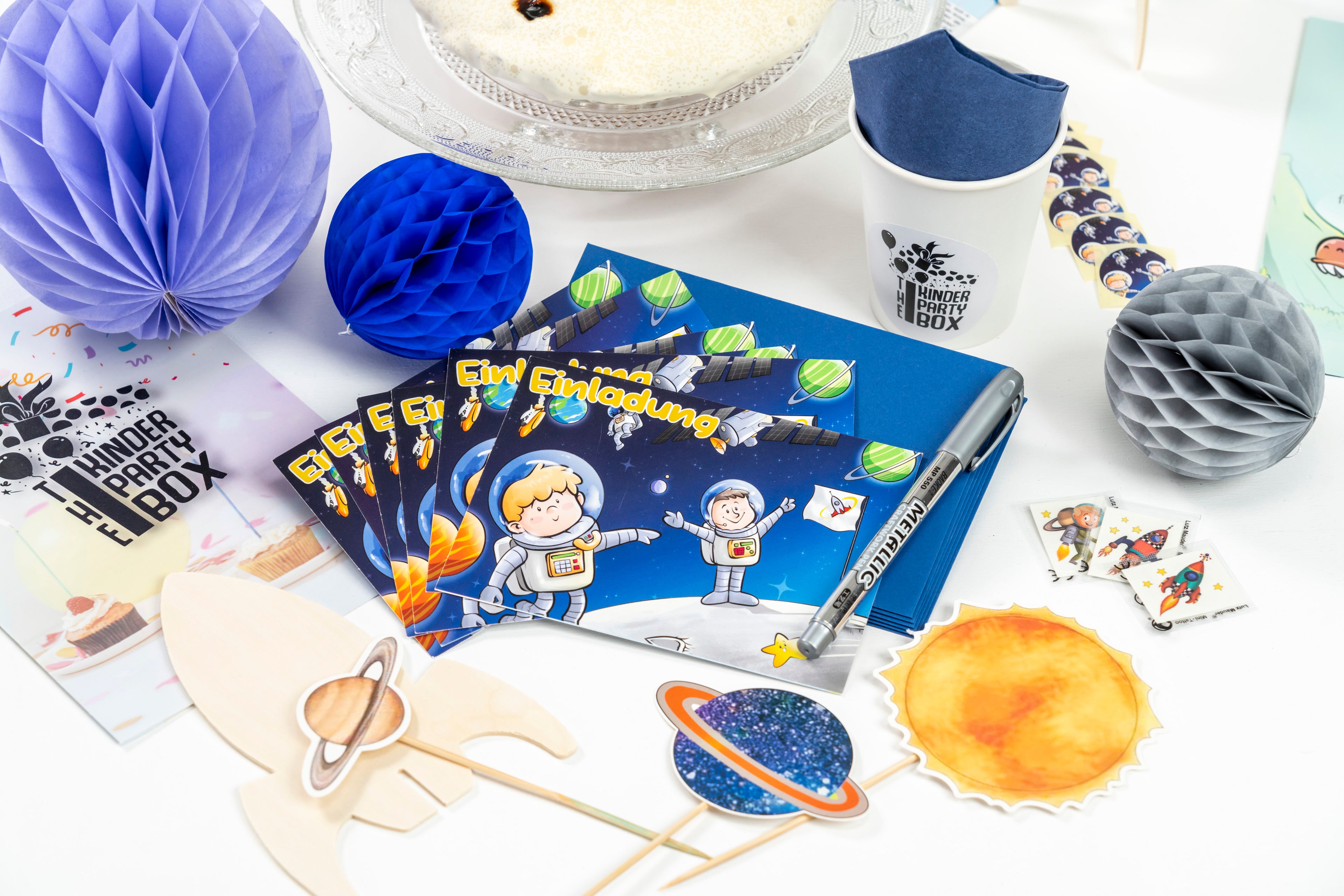 Kinderparty, Kindergeburtstag, Astronaut, Mottoparty, Feiern, Spielideen, The Kinder Party Box, 