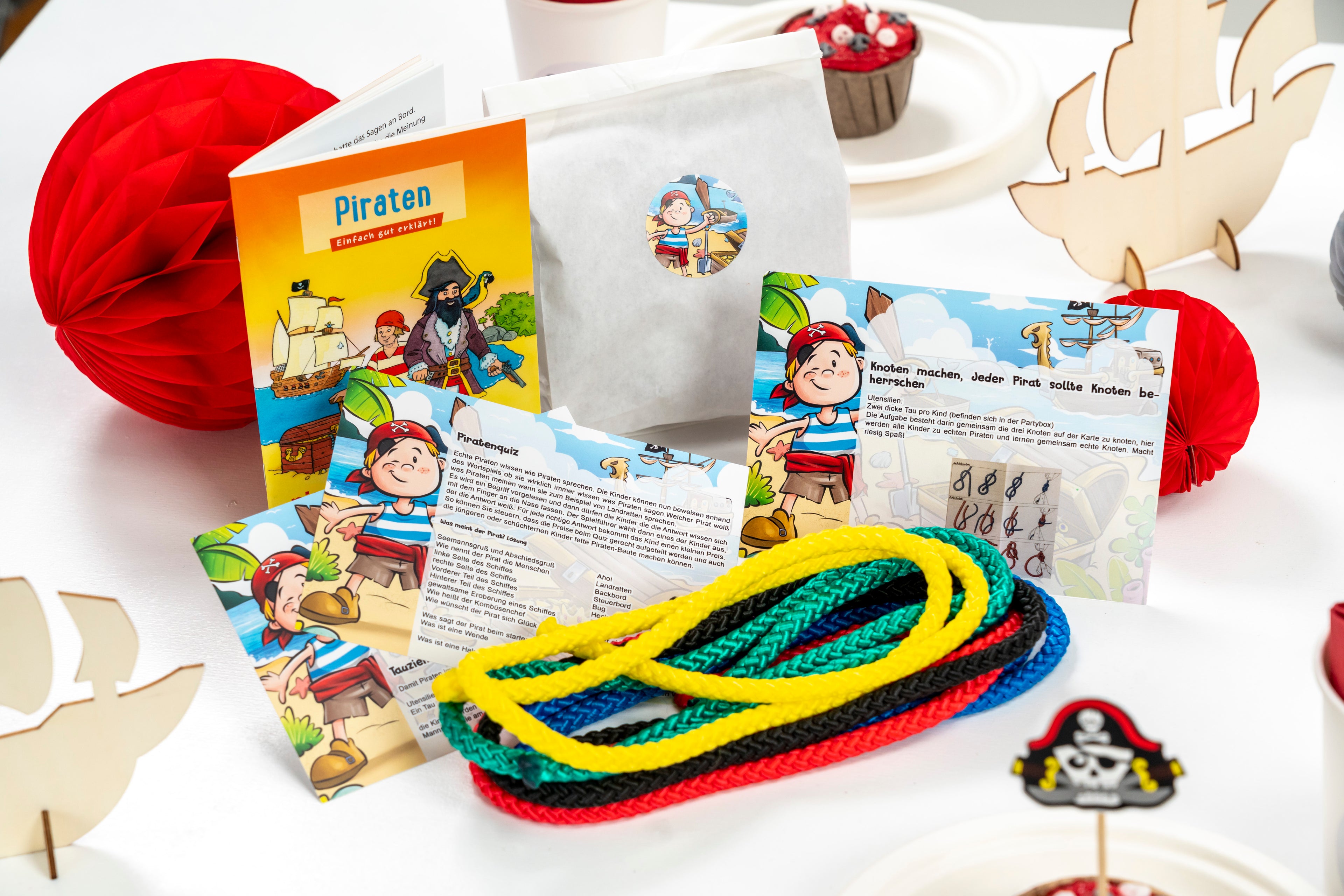 Kinderparty, Kindergeburtstag, Piraten, Kinder Party Box, Einladungskarte, Dekoration, Kuchenrezepte, Spielideen